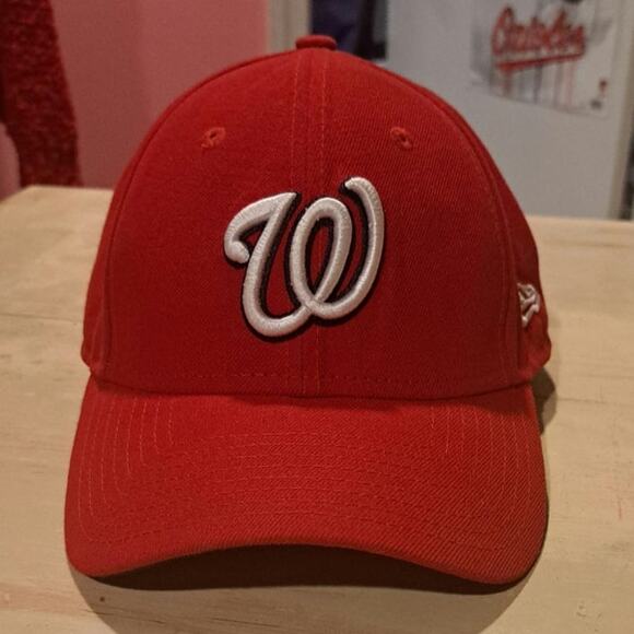 New Era Other - New Era 9 Forty Washington Nationals Adjustable Red Logo Hat